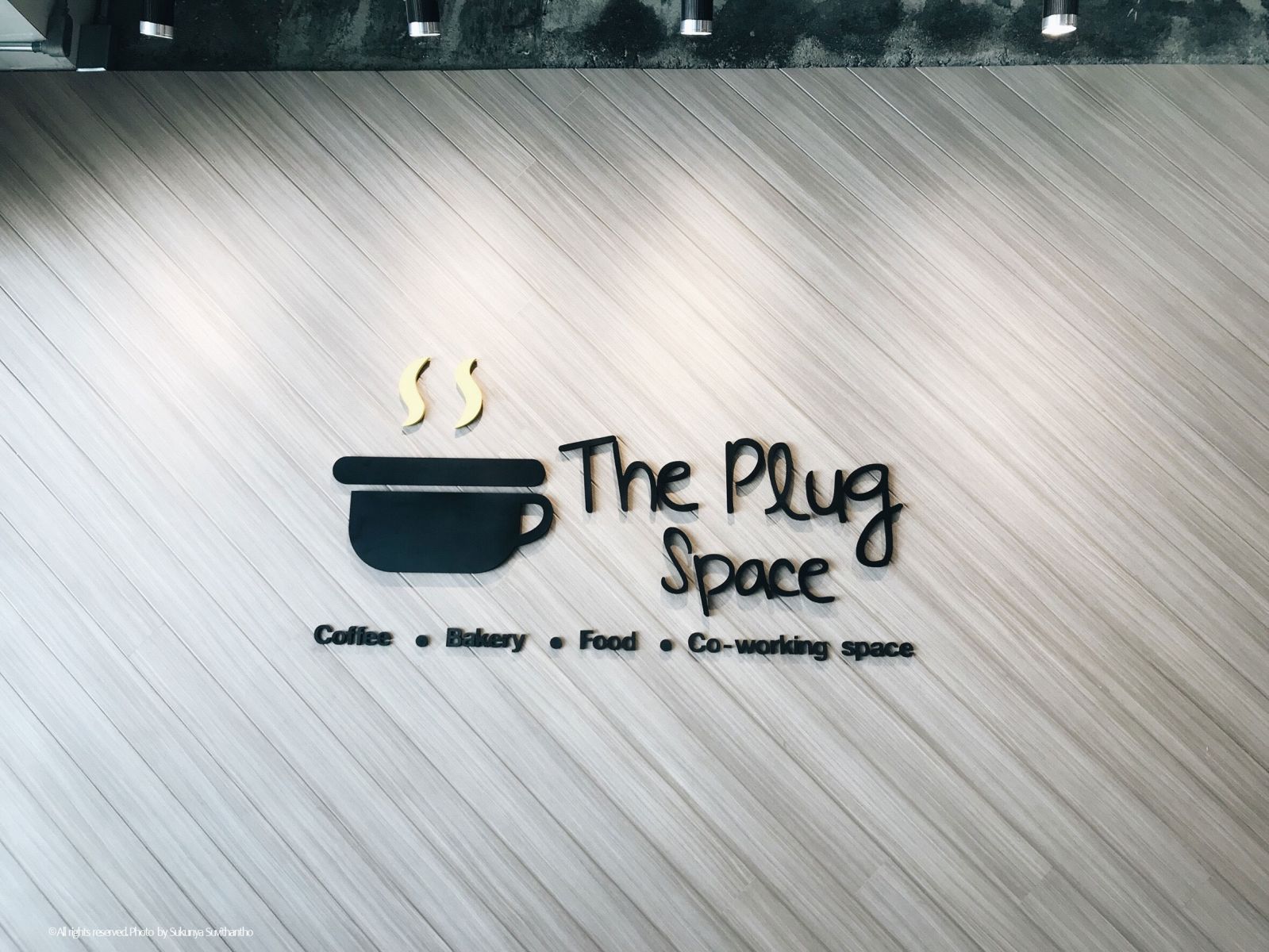 the plug hotel, The Plug Space, ร้านนั่งชิลล์, จังหวัดนครศรีธรรมราช